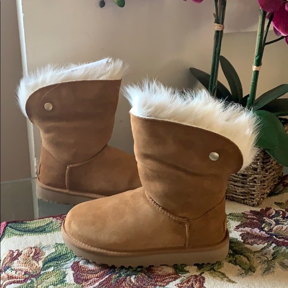 NEW UGG VALENTINA CHESTNUT - Picture 2 of 8